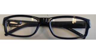 Sonnenbrille in dunkelblau