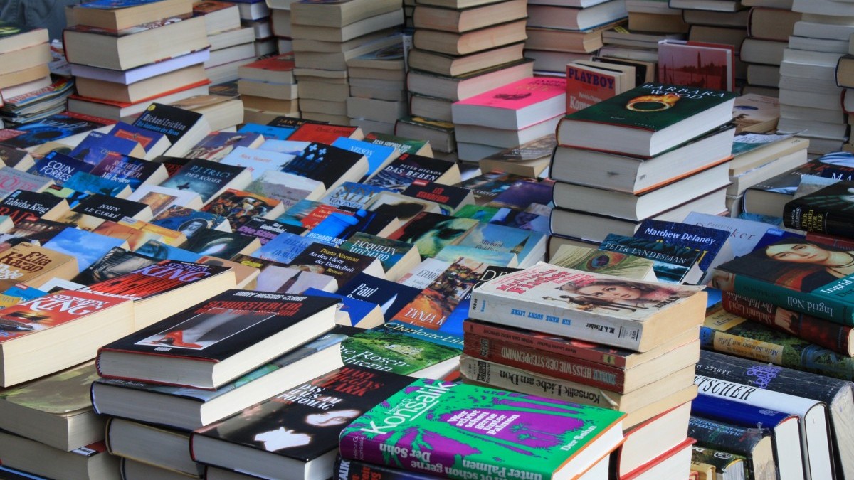 Viele Bücher